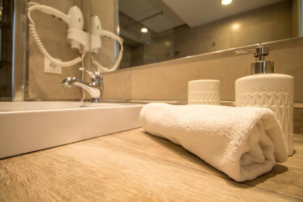Ocean House Bloque 3 Planta 8 By Ivi Real Estate Apartman Torremolinos Kültér fotó