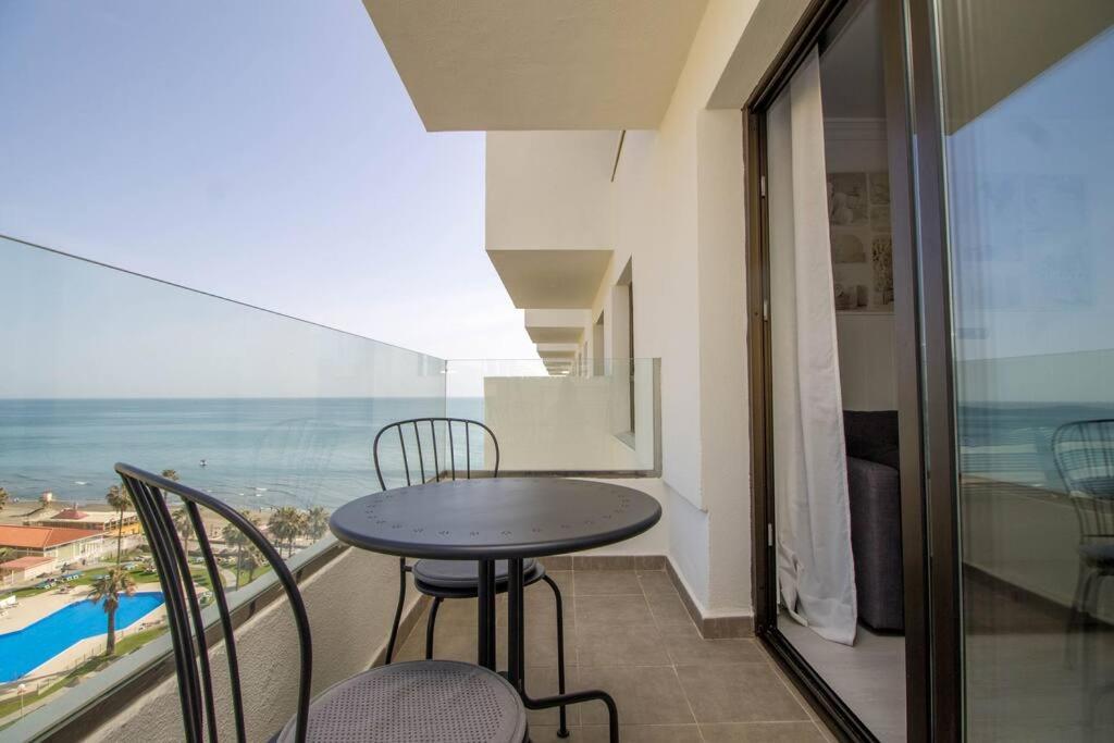 Ocean House Bloque 3 Planta 8 By Ivi Real Estate Apartman Torremolinos Kültér fotó